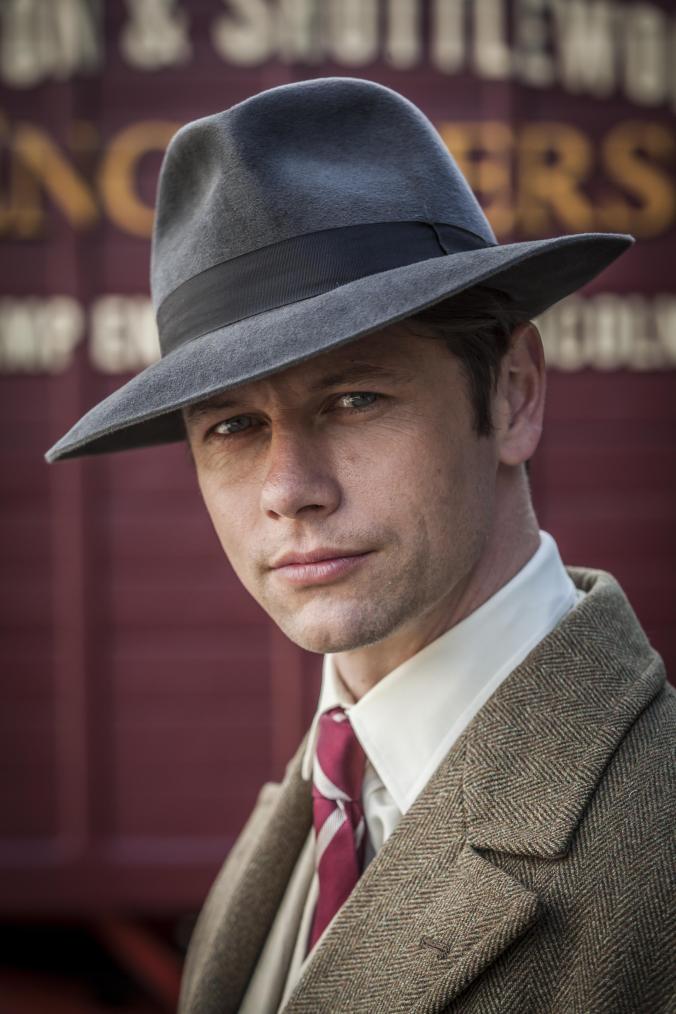 Leon Ockenden is Serge De Bolotoff