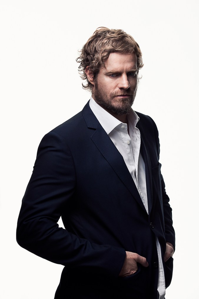 Arno Carstens by Justin Dingwall 3-2