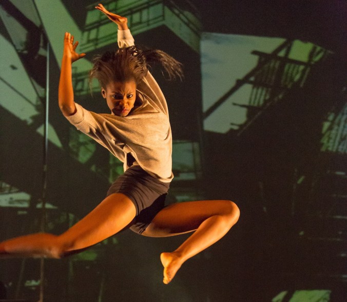 Usisipho_Nteyi,_2014_winner_of_the_R_105,000_scholarship._Pic_by_Gareth_Jacobs