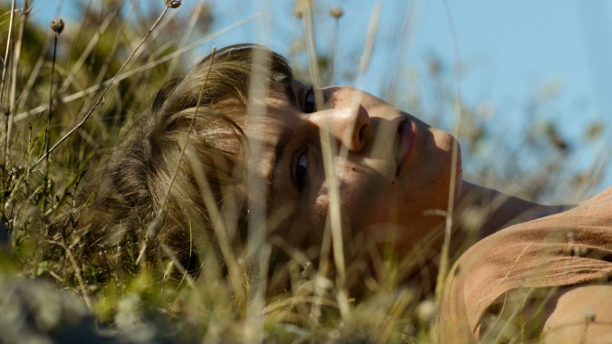 the_high_sun_still_-_h_2015